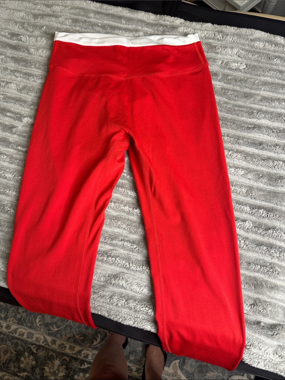 PARAGON Red Leggings with White Waistband